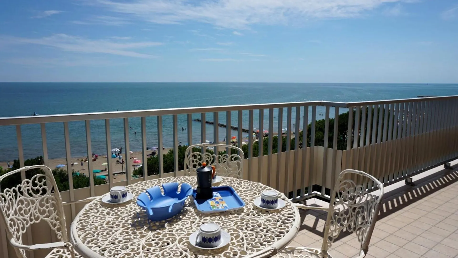 Flat With A Precious Sea View - Beahost Apartment Porto Santa Margherita di Caorle Italy